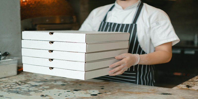 food-delivery-services:-catering-to-modern-lifestyles-with-convenience-and-innovation